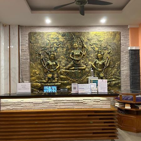 The Prisha Inn Patong Екстер'єр фото